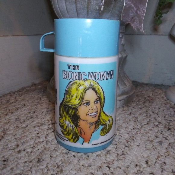 GUC Vtge Late 70's Alladin Bionic Woman Thermos